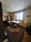 Продава 4-СТАЕН, град Плевен, Идеален център • 143000 € / 279683.69 лв. • 80985501 7