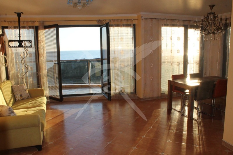 Продава 3-СТАЕН, с. Синеморец, област Бургас, снимка 2 - Апартаменти - 52608275