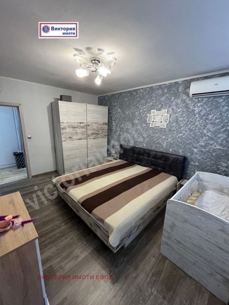 Продава 3-СТАЕН, гр. Велико Търново, Колю Фичето, снимка 3 - Апартаменти - 52372684