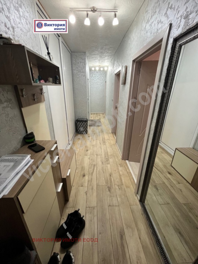 Продава 3-СТАЕН, гр. Велико Търново, Колю Фичето, снимка 6 - Апартаменти - 52372684