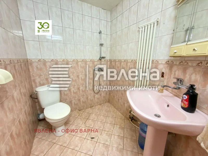 Продава 4-СТАЕН, гр. Варна, Лятно кино Тракия, снимка 4 - Aпартаменти - 49357201