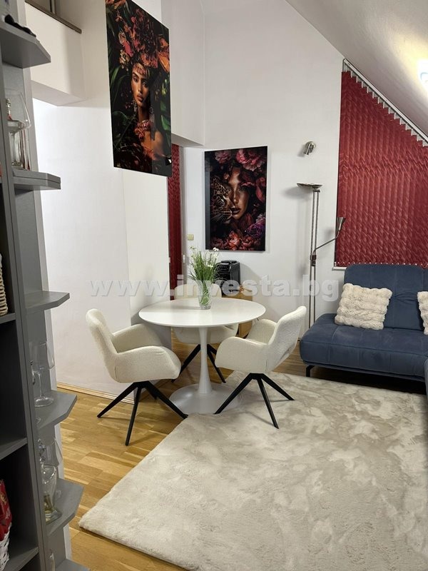 Продава 4-СТАЕН, гр. Пловдив, Център, снимка 2 - Апартаменти - 52072795