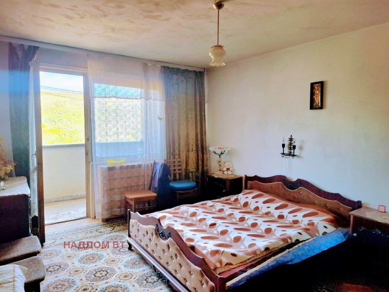 Продава МНОГОСТАЕН, гр. Велико Търново, Света гора, снимка 6 - Апартаменти - 52204246