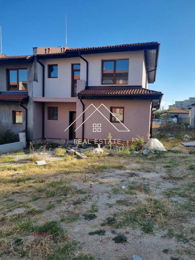 Продава КЪЩА, гр. Стара Загора, Студентско градче, снимка 4 - Къщи - 48301565