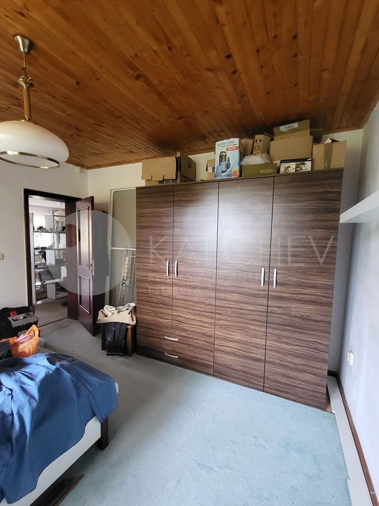 Продава КЪЩА, с. Горен чифлик, област Варна, снимка 9 - Къщи - 53558608