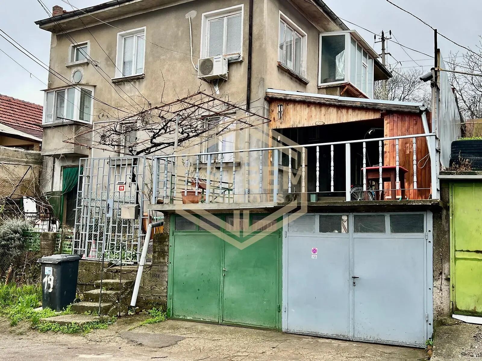 Продава ЕТАЖ ОТ КЪЩА, гр. Русе, Веждата, снимка 2 - Етаж от къща - 54617710