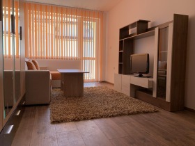 1-СТАЕН, 45 m2