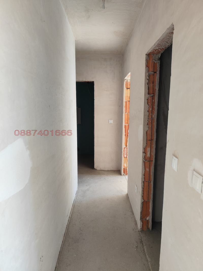 De vânzare  2 dormitoare Plovdiv , Gagarin , 126 mp | 27270212 - imagine [5]