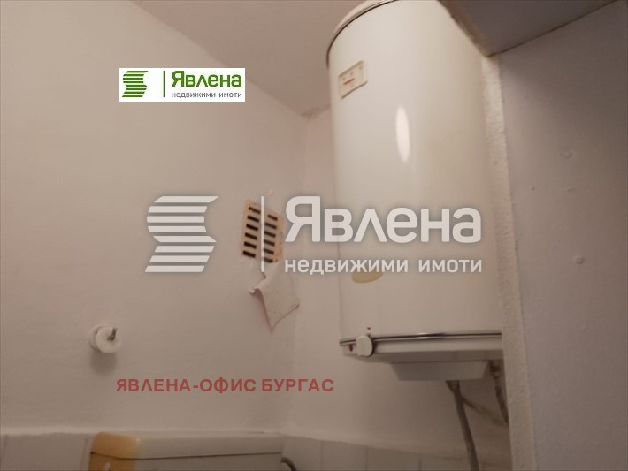 Продава МАГАЗИН, гр. Бургас, Център, снимка 11 - Магазини - 48059057