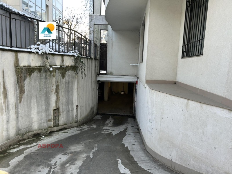 Продава ГАРАЖ, ПАРКОМЯСТО, гр. София, Лозенец, снимка 3 - Гаражи и паркоместа - 53339305