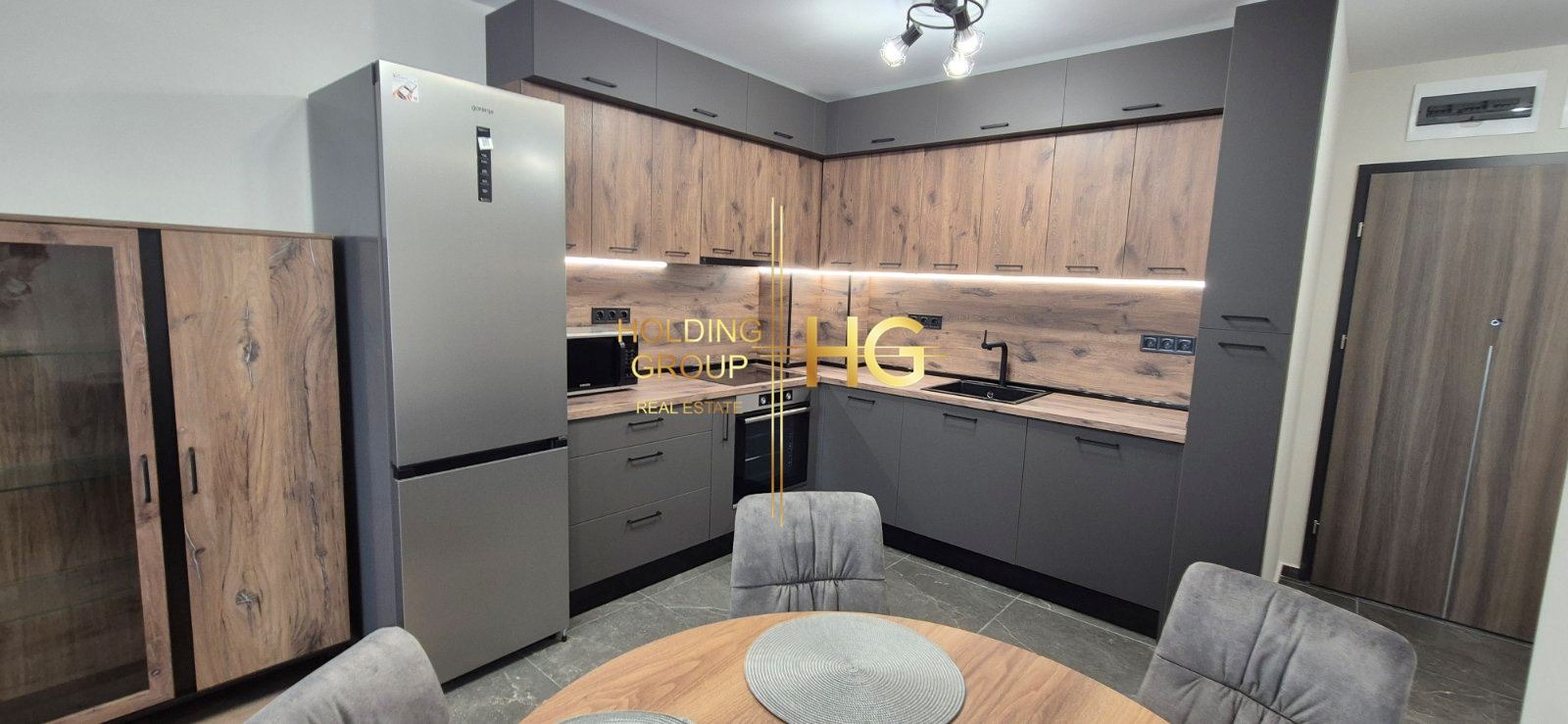 Продава 3-СТАЕН, гр. Варна, Бриз, снимка 3 - Апартаменти - 53900751