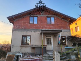 Продажба на имоти в гр. Хисаря, област Пловдив — страница 5 - изображение 17 
