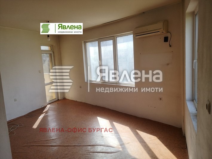 Продава 2-СТАЕН, гр. Бургас, област Бургас, снимка 1 - Aпартаменти - 49070726