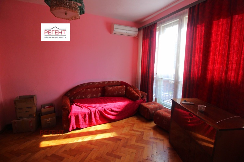 De vânzare  2 dormitoare Gabrovo , Țentâr , 94 mp | 31641213 - imagine [3]