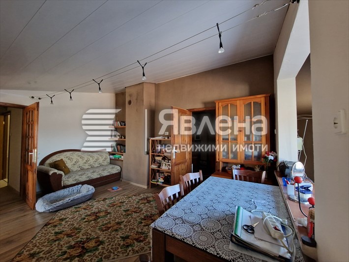 Продава КЪЩА, гр. Варна, с. Звездица, снимка 12 - Къщи - 53092007