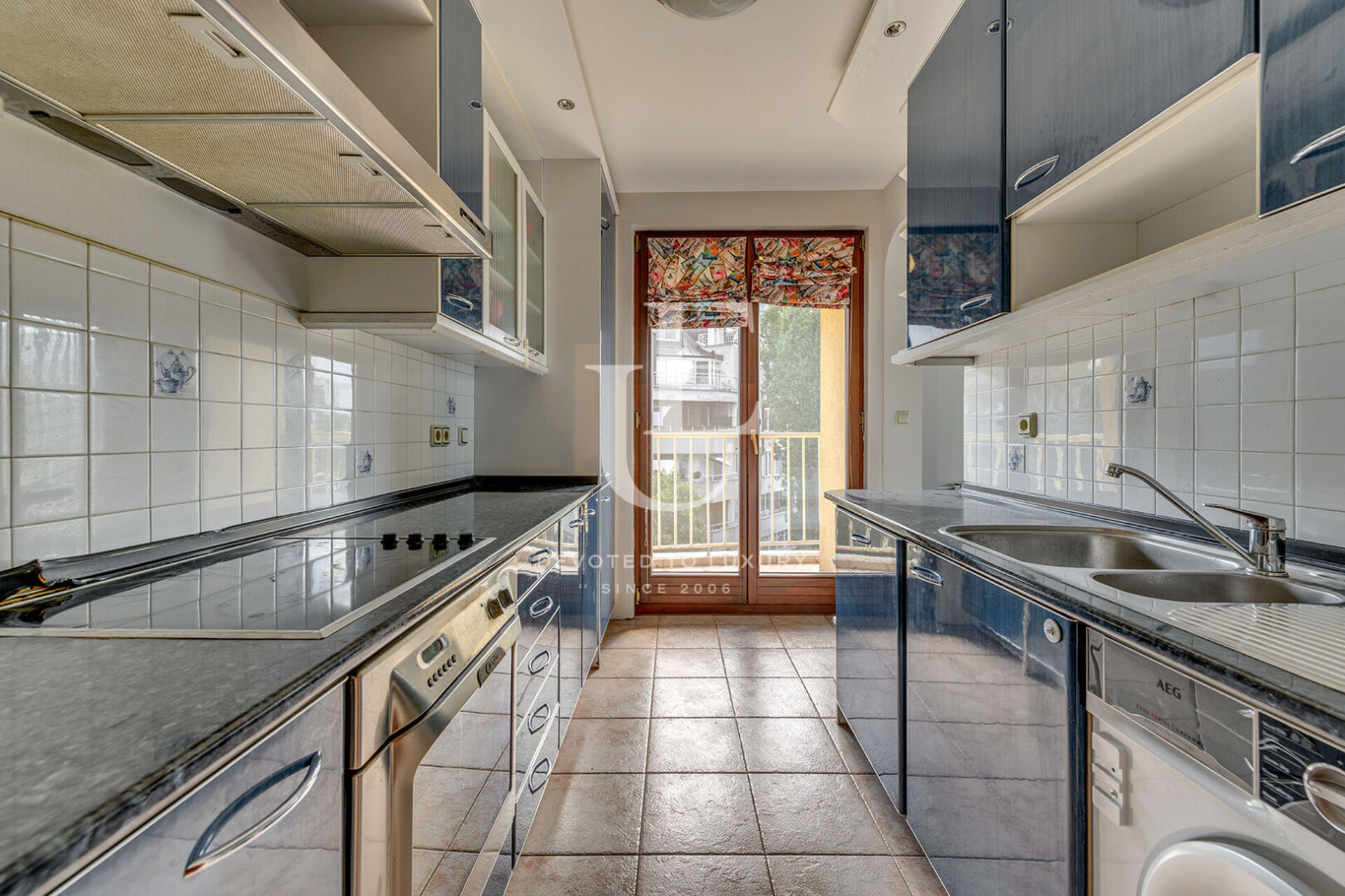 Продава 3-СТАЕН, гр. София, Лозенец, снимка 16 - Апартаменти - 54732254