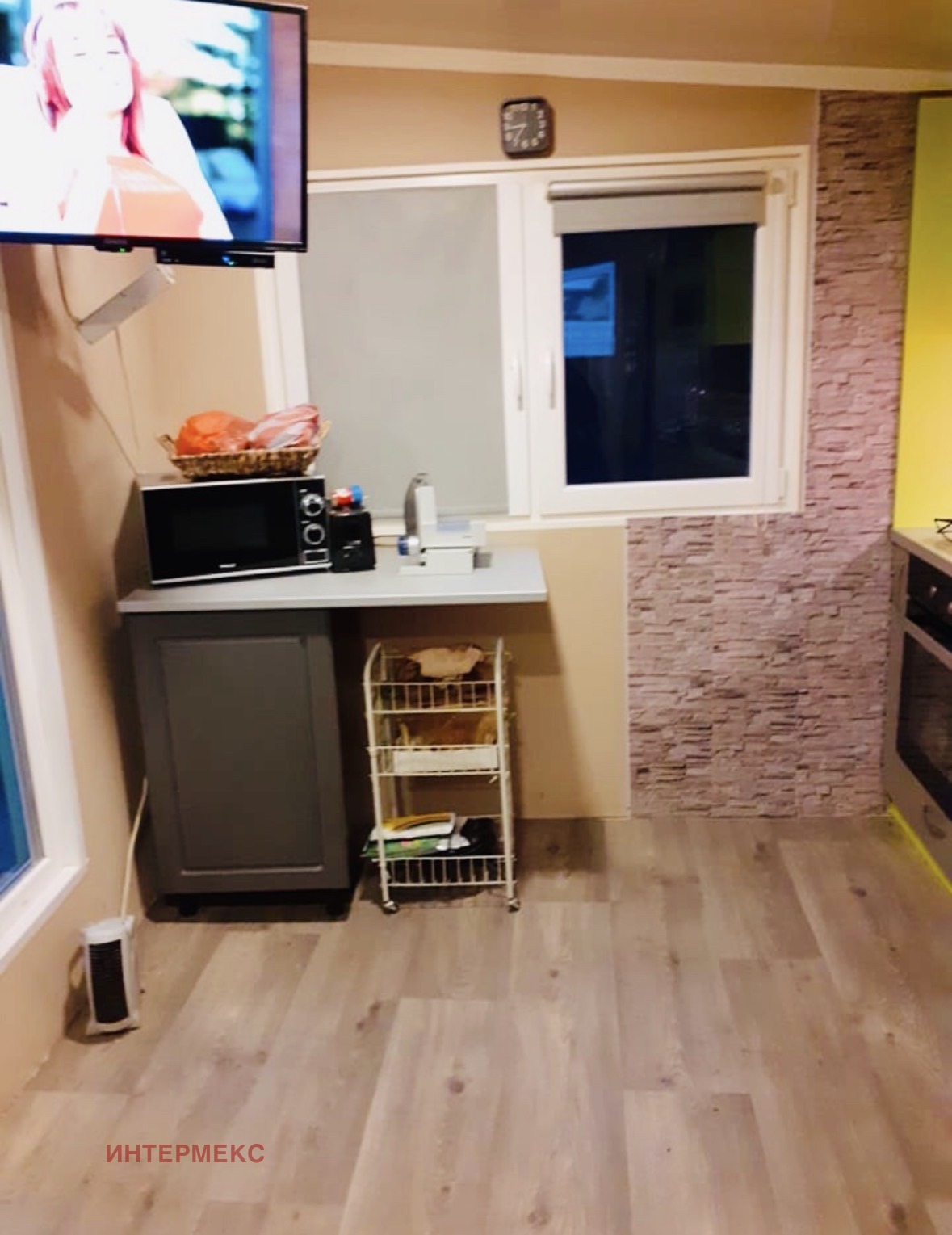 Продава КЪЩА, гр. Правец, област София област, снимка 4 - Къщи - 54527428