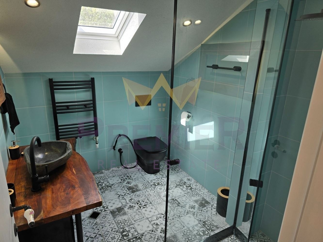 Продава КЪЩА, с. Драгичево, област Перник, снимка 14 - Къщи - 56112917