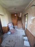 Продава КЪЩА, област Пловдив, с. Червен • 134900 € / 263841.47 лв. • 62822012 9