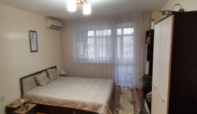 2 camere da letto Pobeda, Burgas 1