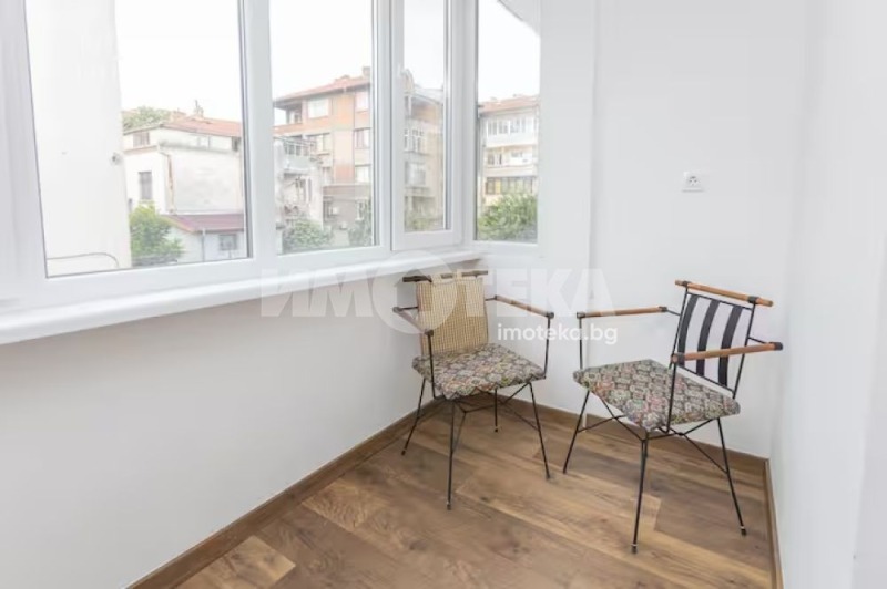 Продава  2-стаен град Пловдив , Въстанически , 58 кв.м | 45385926 - изображение [4]