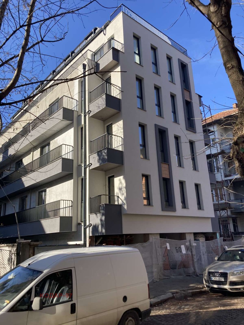 Продава  3-стаен град София , Оборище , 84 кв.м | 88057405