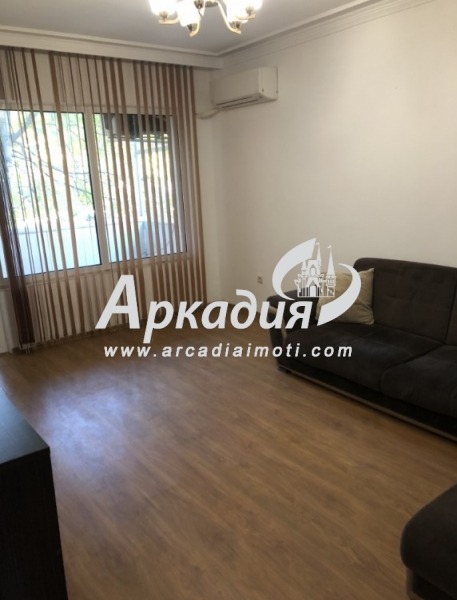 Продава  3-стаен град Пловдив , Въстанически , 86 кв.м | 80752562