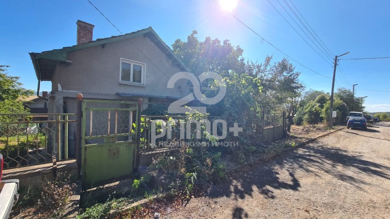 À venda  Casa região Sófia , Bailovo , 91 m² | 42565070