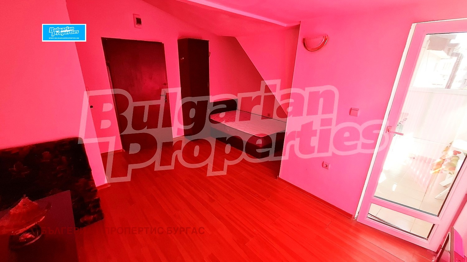 Продава 1-СТАЕН, гр. Бургас, Център, снимка 5 - Апартаменти - 54024680