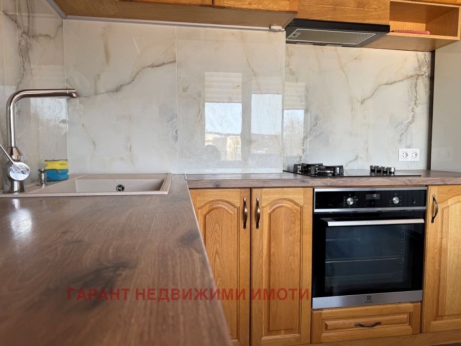 Продава 3-СТАЕН, гр. Габрово, Бичкиня, снимка 2 - Апартаменти - 52981894