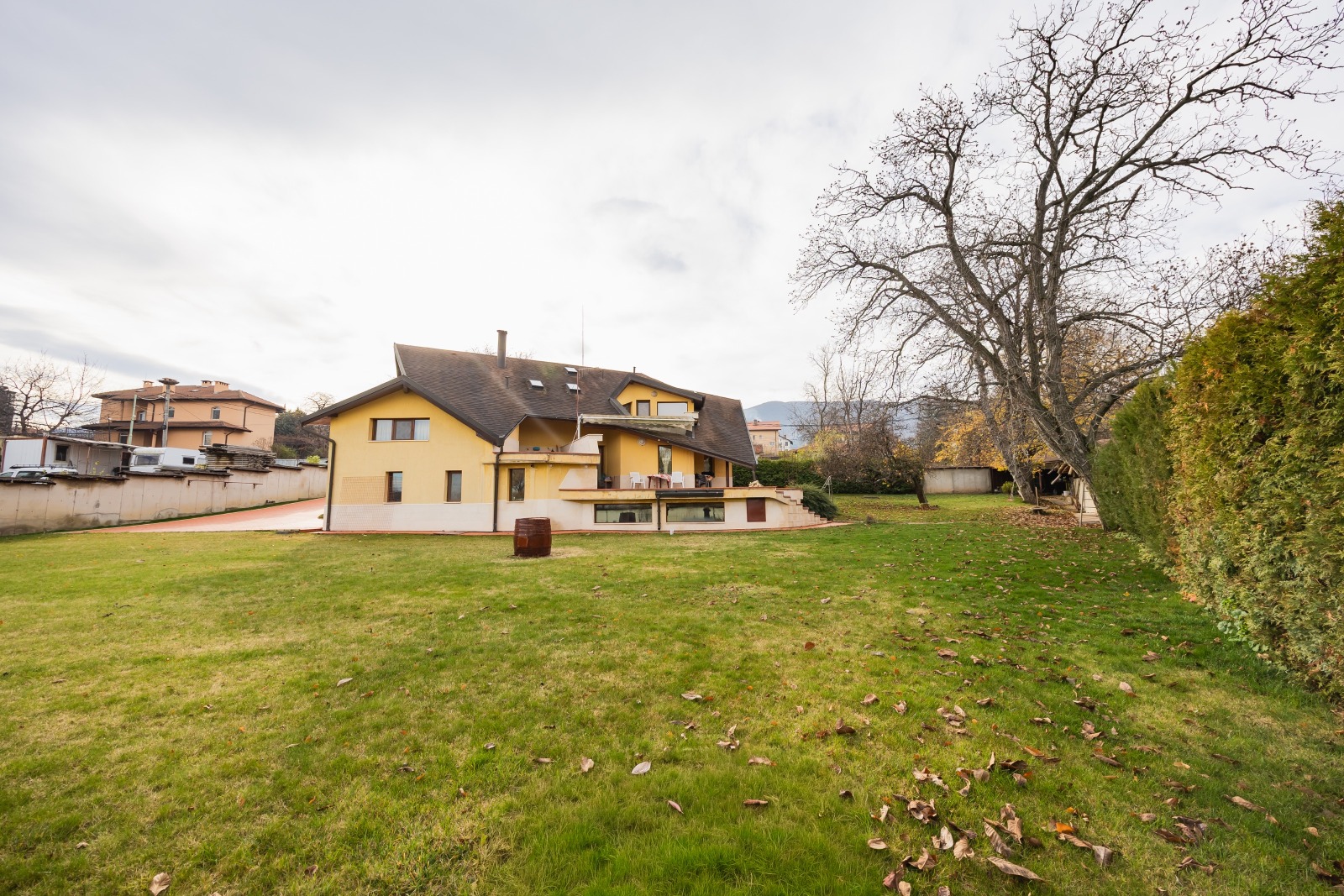 Продава КЪЩА, гр. София, с. Лозен, снимка 2 - Къщи - 52557947