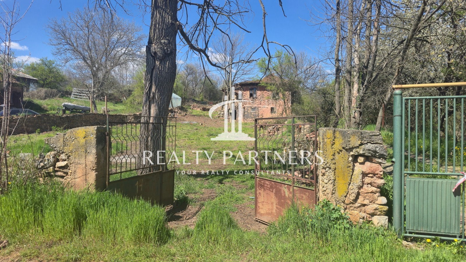 Продава ПАРЦЕЛ, с. Друган, област Перник