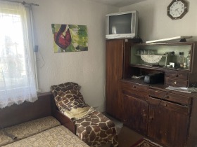 House Dragomir, region Plovdiv 5