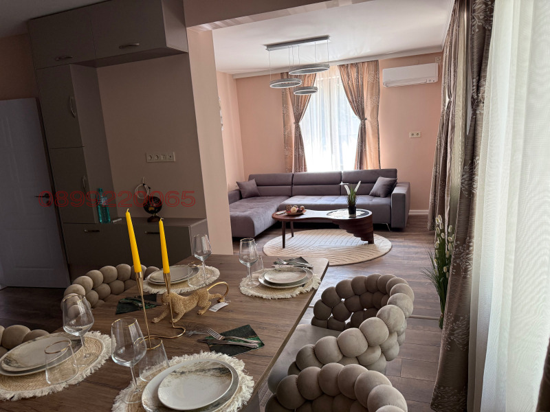 Продаја  2 спаваће собе Стара Загора , Центар , 111 м2 | 22008792
