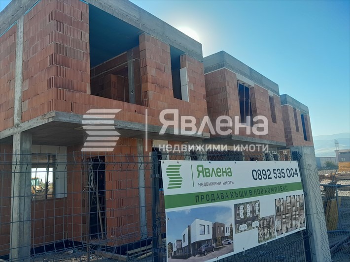 Продава КЪЩА, гр. Пловдив, Беломорски, снимка 1 - Къщи - 48183411