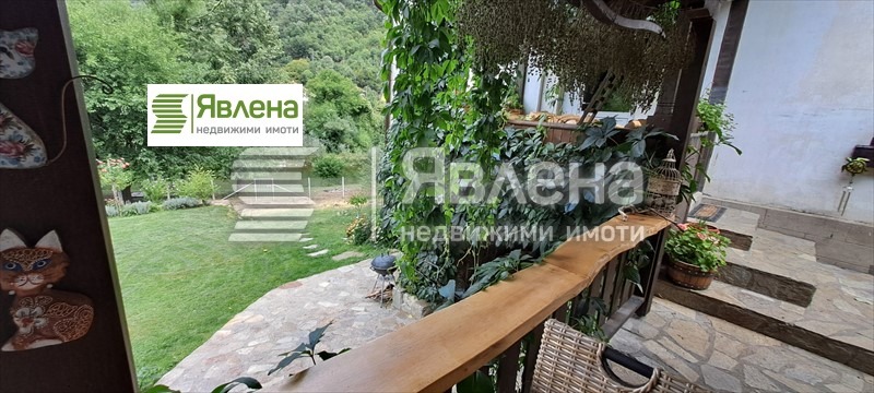 Продава КЪЩА, гр. Тетевен, област Ловеч, снимка 15 - Къщи - 52325463