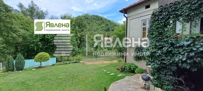 Продава КЪЩА, гр. Тетевен, област Ловеч, снимка 3 - Къщи - 52325463