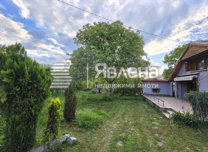 Продава КЪЩА, с. Костадинкино, област София област, снимка 2 - Къщи - 54745179
