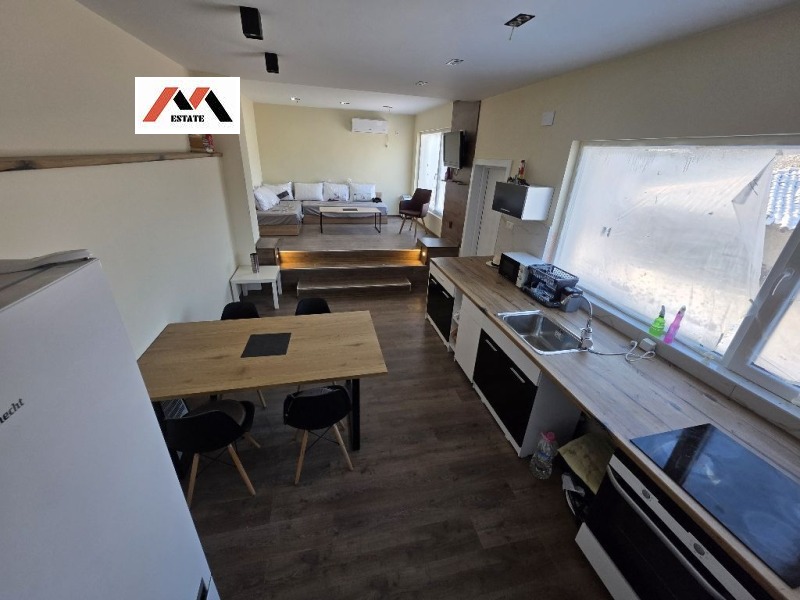 Продава ВИЛА, с. Люляк, област Стара Загора, снимка 13 - Вили - 53132537