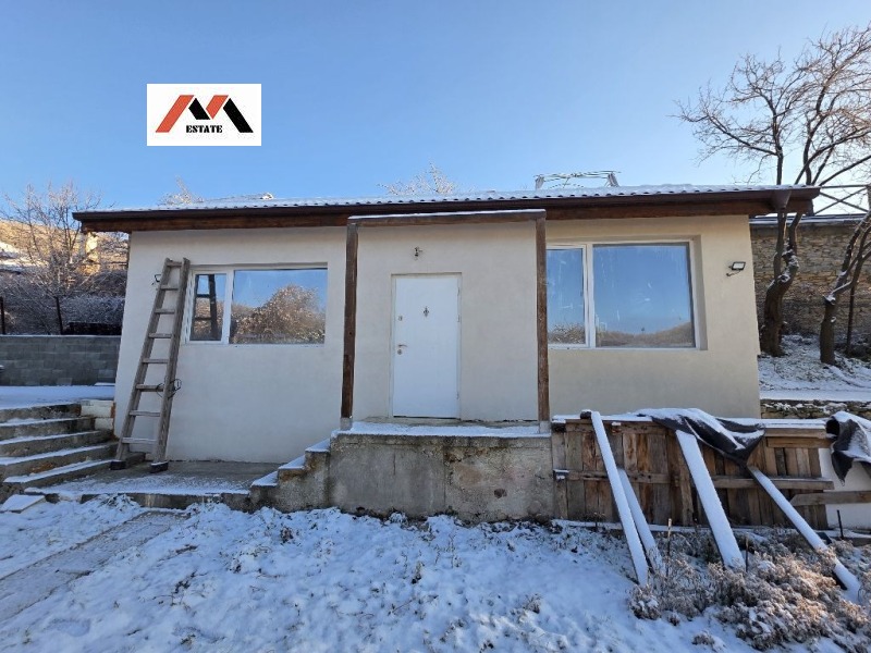 Продава ВИЛА, с. Люляк, област Стара Загора, снимка 3 - Вили - 53132537