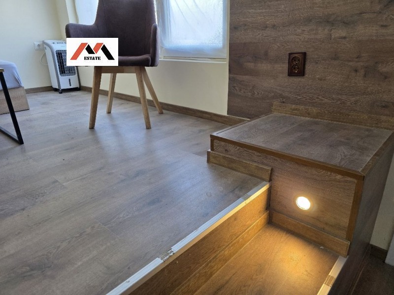 Продава ВИЛА, с. Люляк, област Стара Загора, снимка 15 - Вили - 53132537