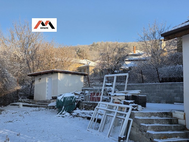 Продава ВИЛА, с. Люляк, област Стара Загора, снимка 8 - Вили - 53132537