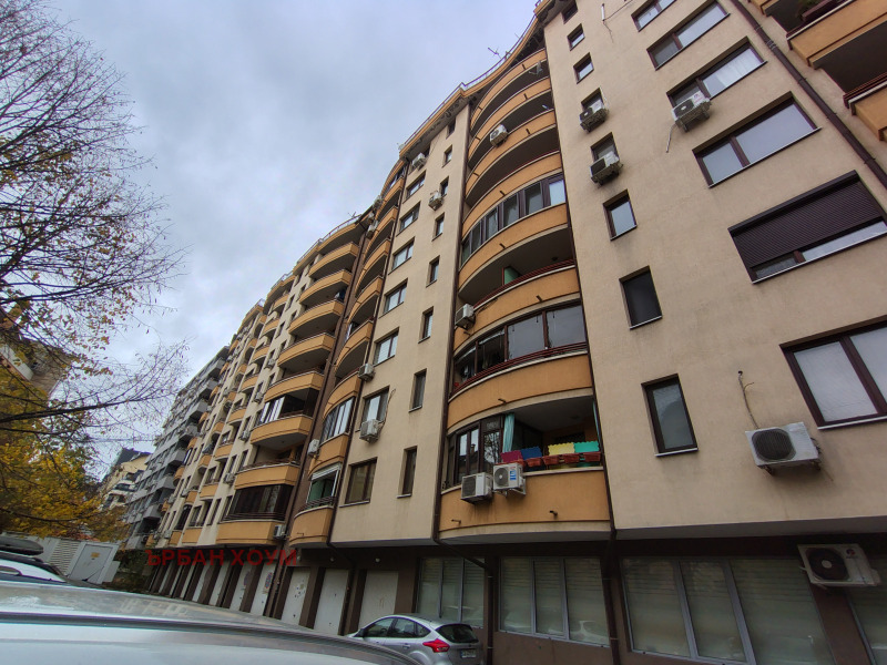 Продава 2-СТАЕН в град София, Бъкстон - 74 кв.м / 215 000 € » 420 503.45 лв., ЪРБАН ХОУМ