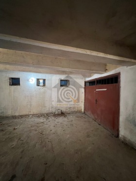 ������ ������� �����, ����������