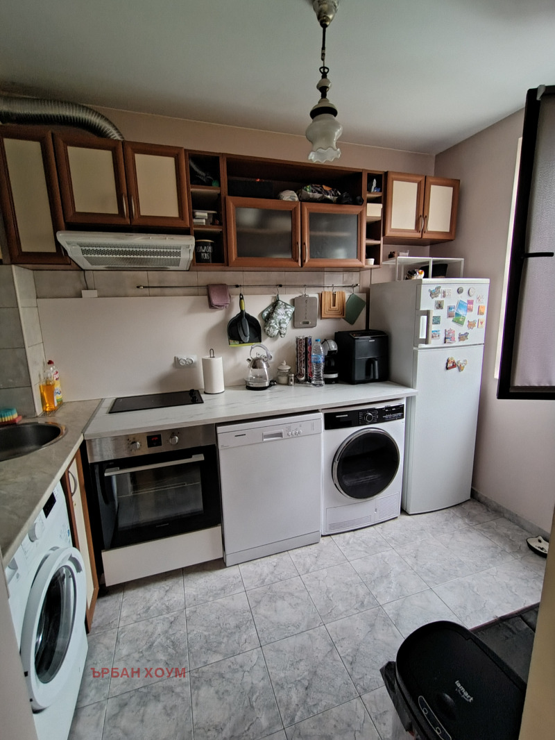 Продава 2-СТАЕН, гр. София, Бъкстон, снимка 2 - Апартаменти - 52351068