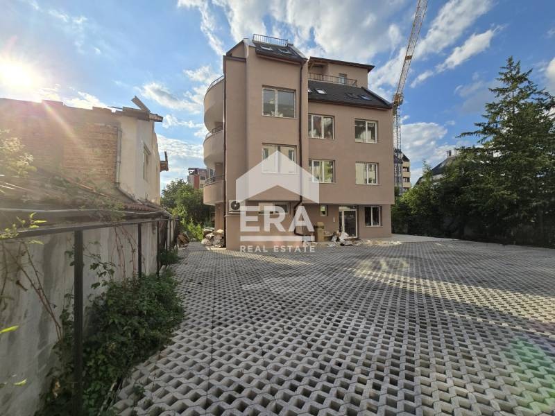 En venta  Oficina Sofia , Lyulin - tsentar , 90 metros cuadrados | 70286216 - imagen [2]