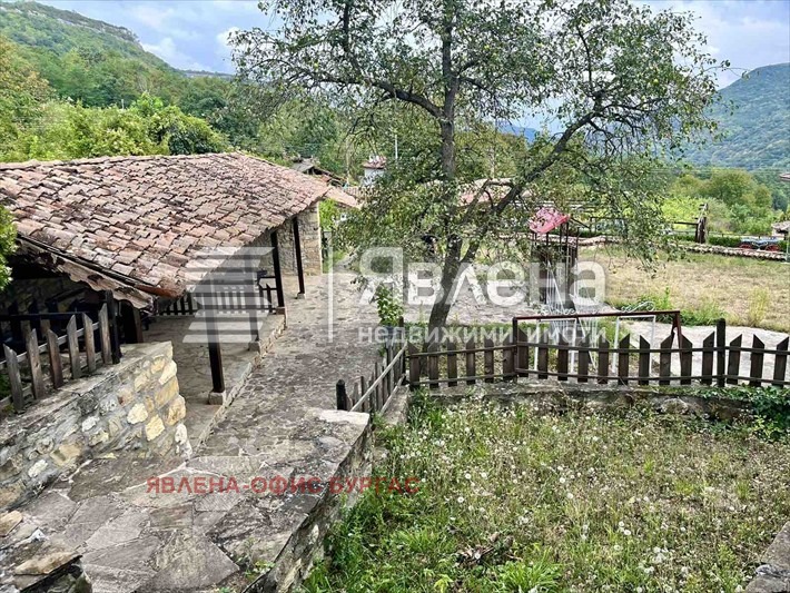 À venda  Casa região Shumen , Tcherni vrah , 220 m² | 98266133 - imagem [6]