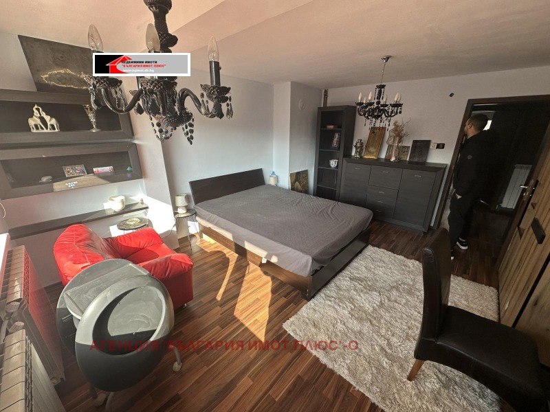 Продава КЪЩА, гр. София, с. Иваняне, снимка 3 - Къщи - 52571320