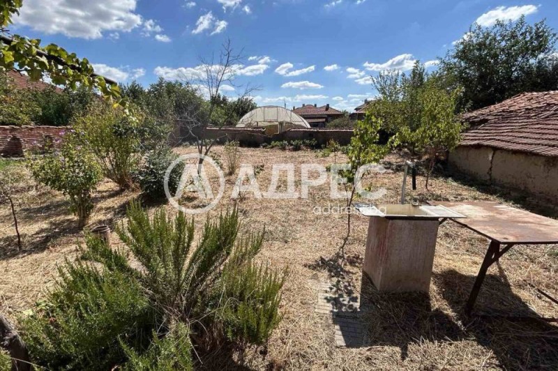 Продава КЪЩА, с. Градина, област Пловдив, снимка 2 - Къщи - 52604107