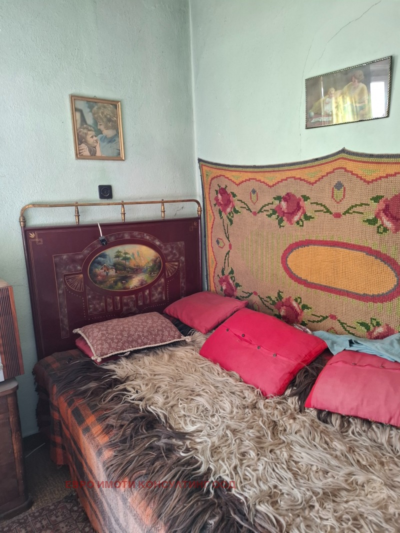 Продава КЪЩА, гр. Чепеларе, област Смолян, снимка 8 - Къщи - 52856790